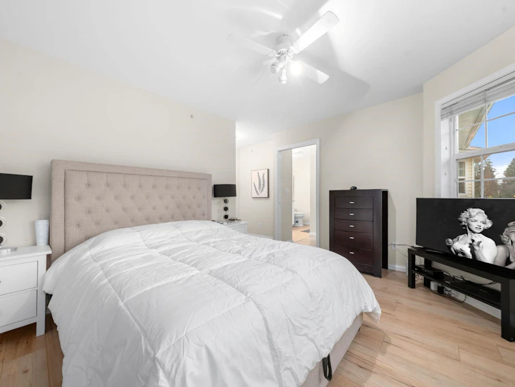 1263 W 16th Street, North Vancouver, BC, V7P 1R5 - 33