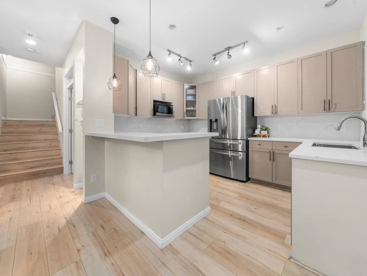 1263 W 16th Street, North Vancouver, BC, V7P 1R5 - 14