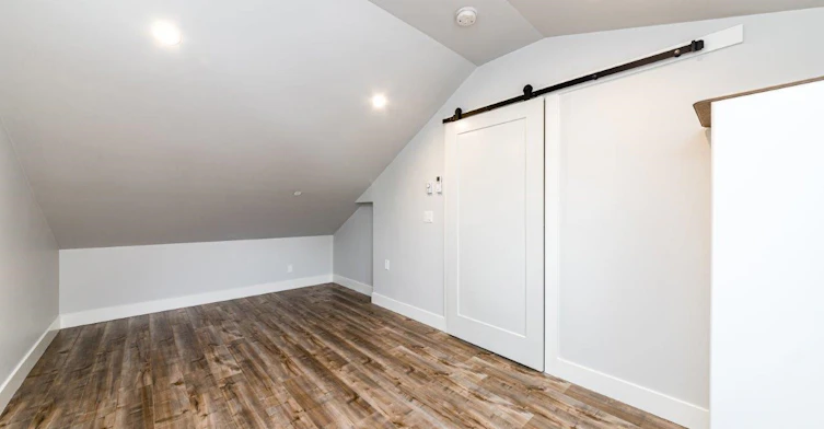 2949 W 35th Avenue, Vancouver, BC, V6N 2M5 - 35