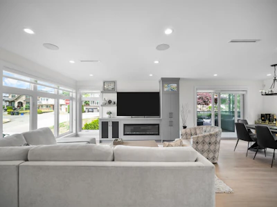1010 Augusta Avenue - 2