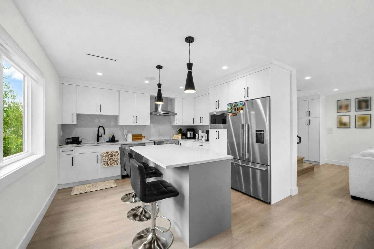 1010 Augusta Avenue - 4