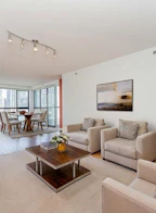 1304 283 Davie Street