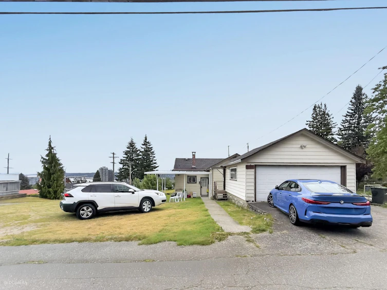 319 E Eighth Avenue, New Westminster, BC, V3L 4K5 - 4