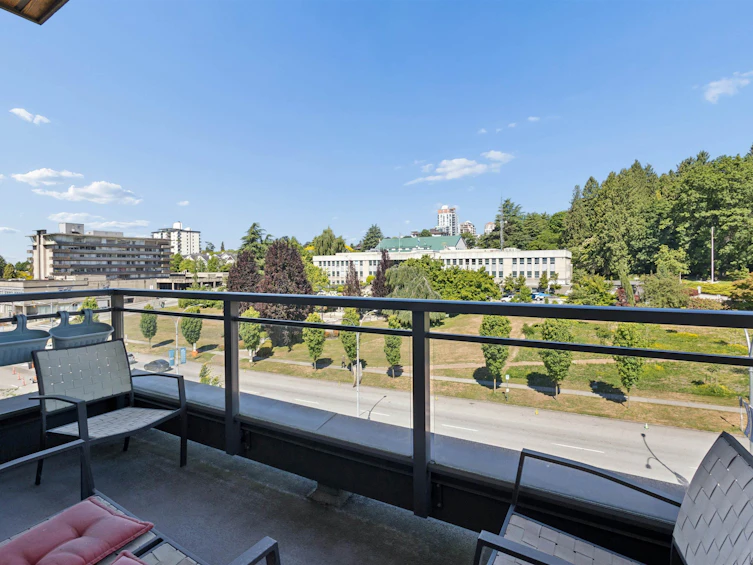 605-500 Royal Avenue, New Westminster, BC, V3L 0G5 - 18