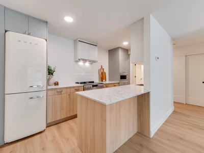 102-270 W 3rd Street - 5