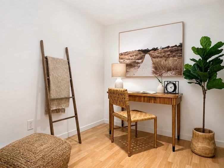 3681 W 12th Avenue, Vancouver, BC, V6R 2N5 - 16