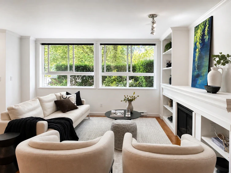 3681 W 12th Avenue, Vancouver, BC, V6R 2N5 - 2