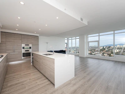 3602-660 Quayside Drive - 3