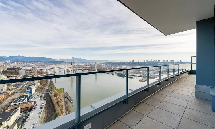 3602-660 Quayside Drive