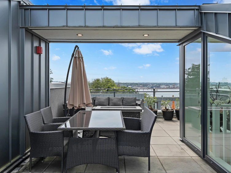 207-649 E 3 Street, North Vancouver, BC, V7L 1G6 - 33