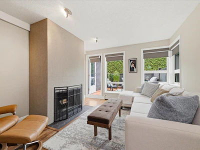 107-2455 York Avenue - 3