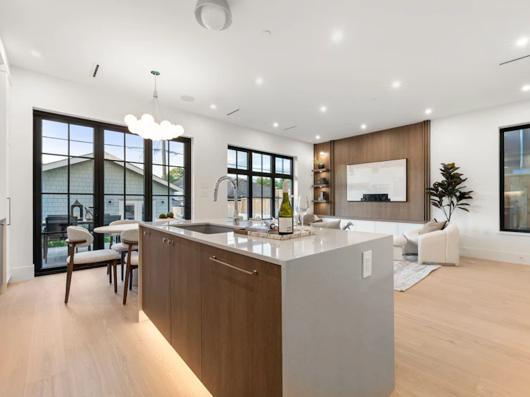 2-2735 Eton Street, Vancouver, BC, V5K 1K2 - 5
