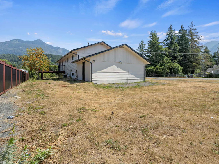 583 Park Street, Hope, BC, V0X 1L0 - 38