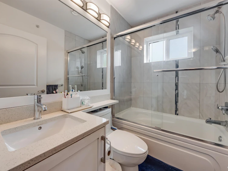 621 E 65th Avenue, Vancouver, BC, V5X 2P7 - 12