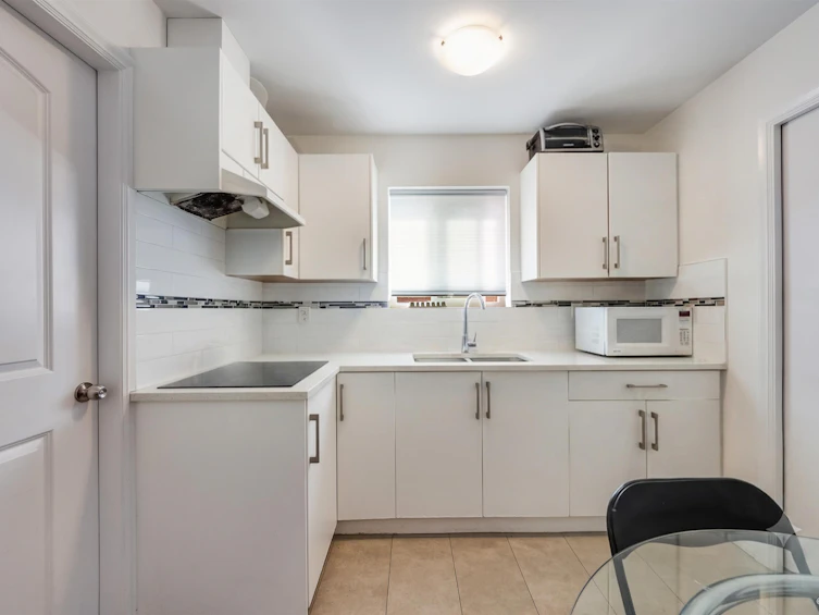 621 E 65th Avenue, Vancouver, BC, V5X 2P7 - 26