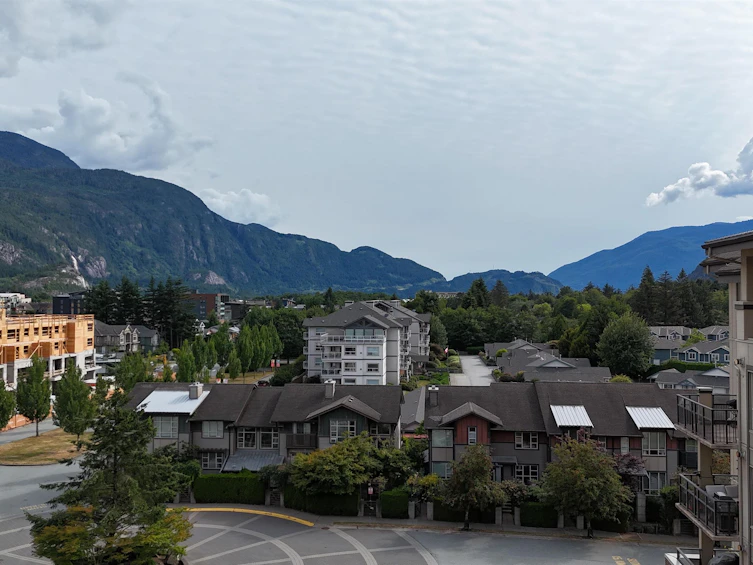 608-1211 Village Green Way, Squamish, BC, V8B 0R7 - 36