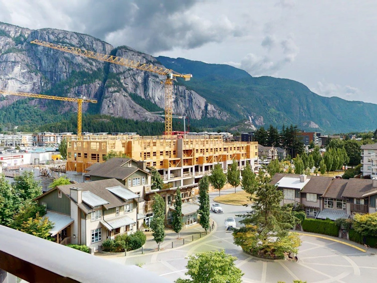 608-1211 Village Green Way, Squamish, BC, V8B 0R7 - 17