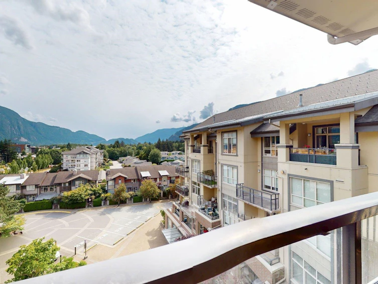 608-1211 Village Green Way, Squamish, BC, V8B 0R7 - 18