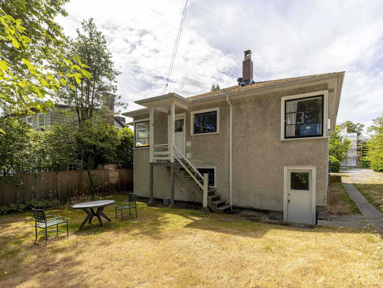 4691 W 5th Avenue, Vancouver, BC, V6R 1S9 - 19