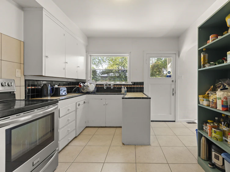 4691 W 5th Avenue, Vancouver, BC, V6R 1S9 - 14