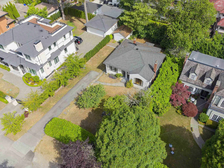 4691 W 5th Avenue, Vancouver, BC, V6R 1S9 - 23