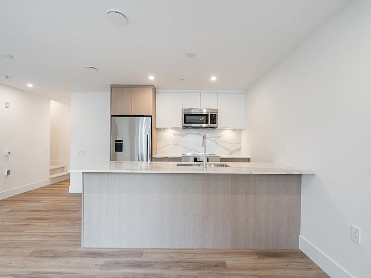 109-2085 E 1st Avenue, Vancouver, BC, V5N 1B6 - 16
