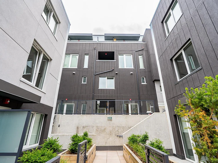 109-2085 E 1st Avenue, Vancouver, BC, V5N 1B6 - 33