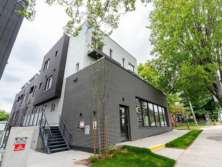 109-2085 E 1st Avenue, Vancouver, BC, V5N 1B6 - 36