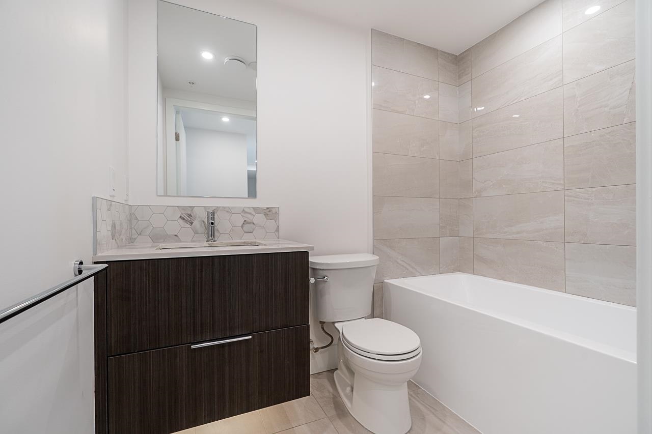 109-2085 E 1st Avenue, Vancouver, BC, V5N 1B6 - 13