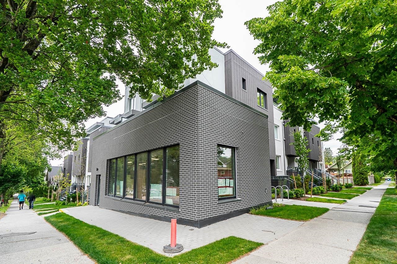 109-2085 E 1st Avenue, Vancouver, BC, V5N 1B6 - 35