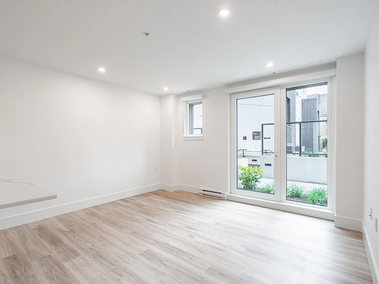 109-2085 E 1st Avenue, Vancouver, BC, V5N 1B6 - 3