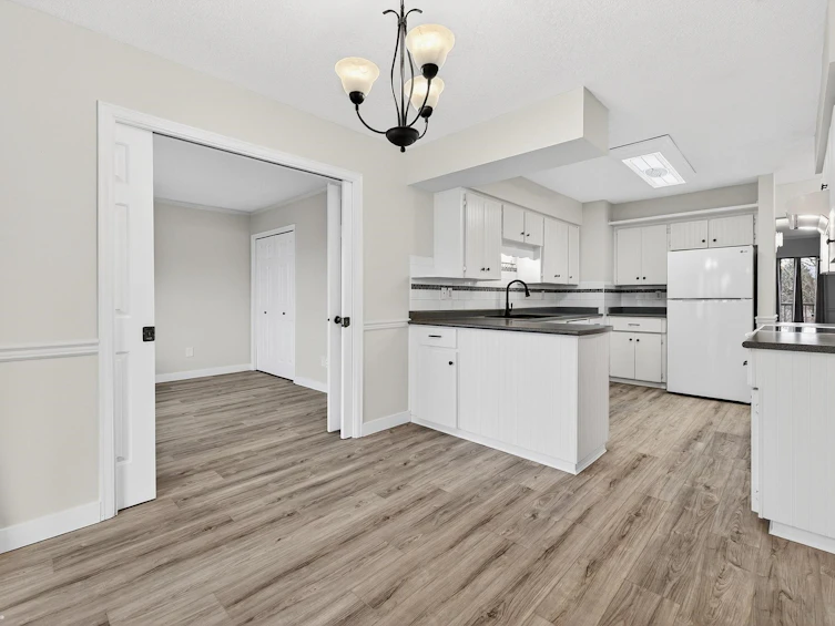 61-32959 George Ferguson Way, Abbotsford, BC, V2S 7W9