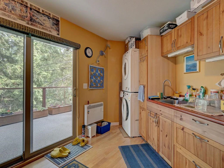 5475 Hydaway Place, Halfmoon Bay, BC, V7Z 1B4 - 24