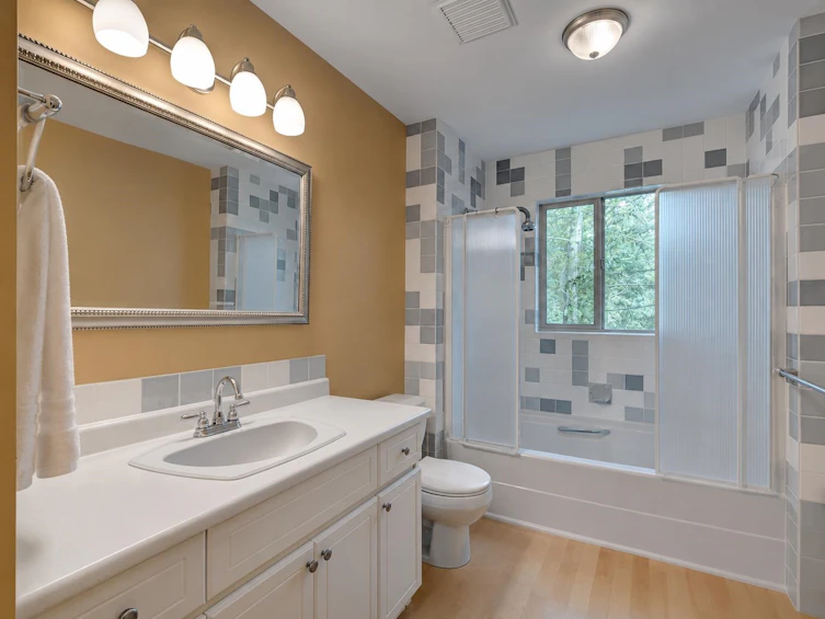 5475 Hydaway Place, Halfmoon Bay, BC, V7Z 1B4 - 20