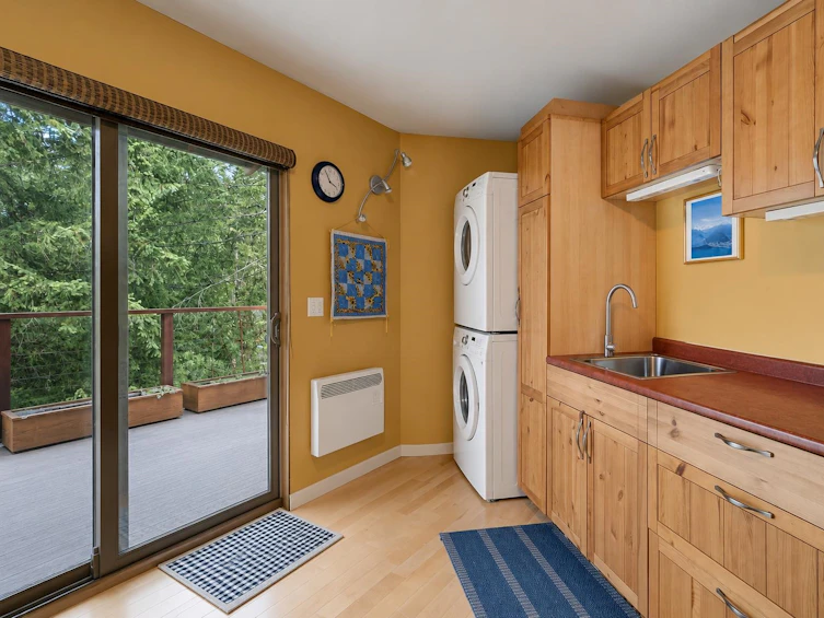 5475 Hydaway Place, Halfmoon Bay, BC, V7Z 1B4 - 22