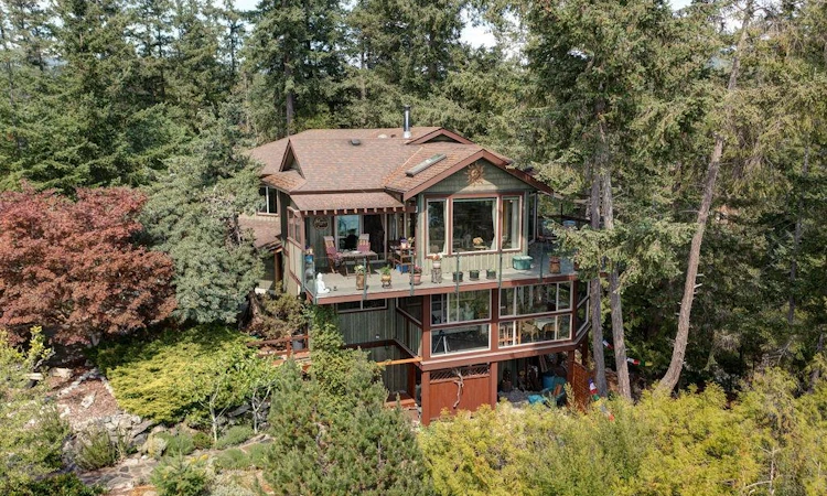 5475 Hydaway Place