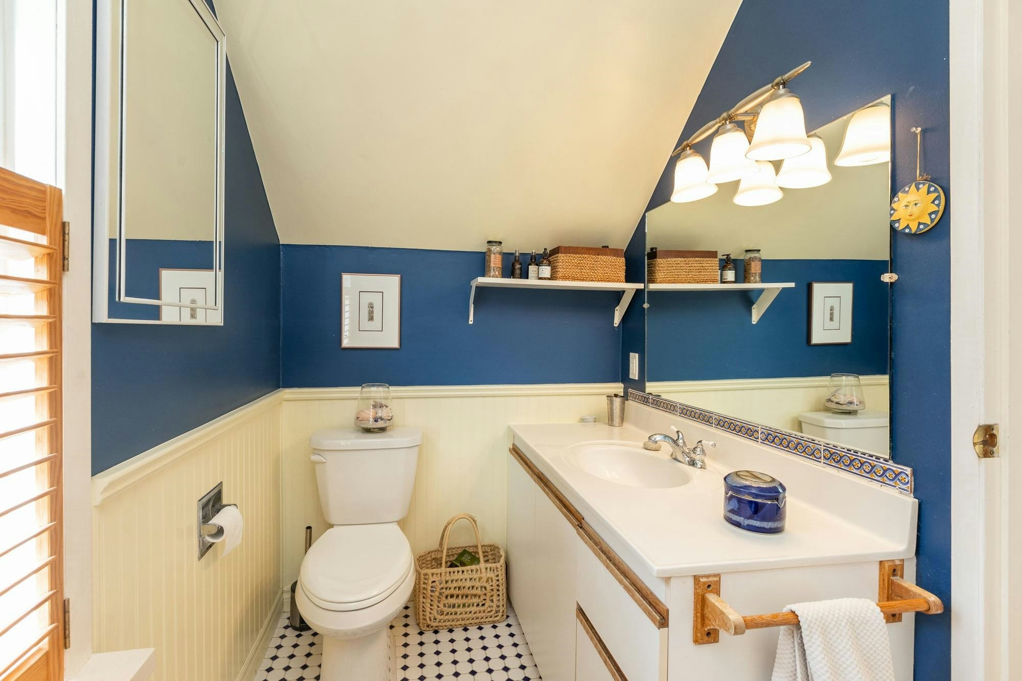 1196 Habgood Street, Surrey, BC, V4B 4W9 - 25