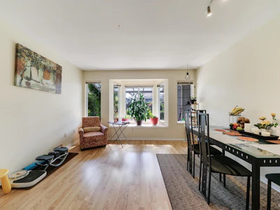 215 W 18th Street - 5