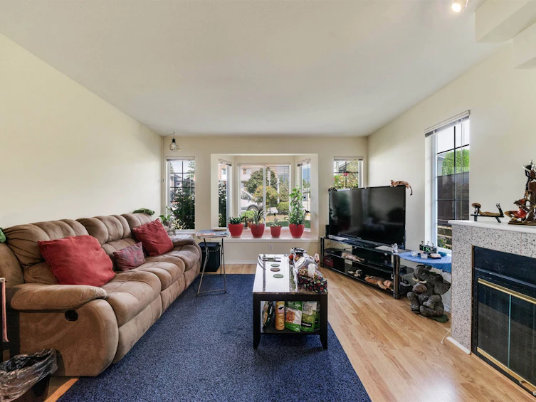 215 W 18th Street, North Vancouver, BC, V7M 1W7 - 3