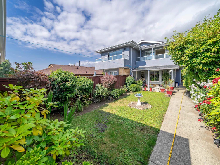 215 W 18th Street, North Vancouver, BC, V7M 1W7 - 19