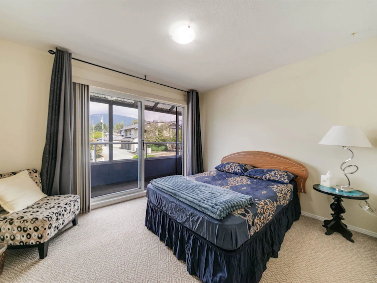 215 W 18th Street, North Vancouver, BC, V7M 1W7 - 11