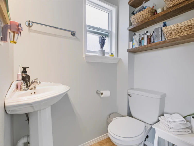 13830 Blackburn Avenue, Surrey, BC, V4B 2Y8 - 31