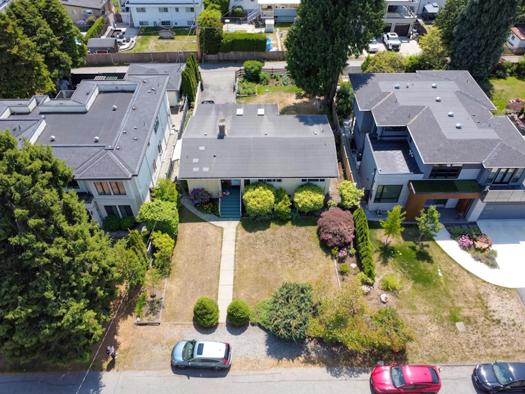 13830 Blackburn Avenue, Surrey, BC, V4B 2Y8 - 34