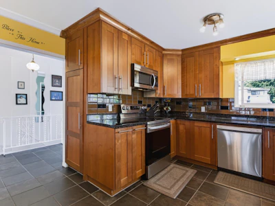 13830 Blackburn Avenue - 5