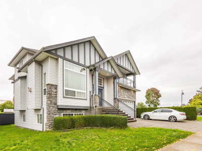 3415 Nightingale Drive - 3