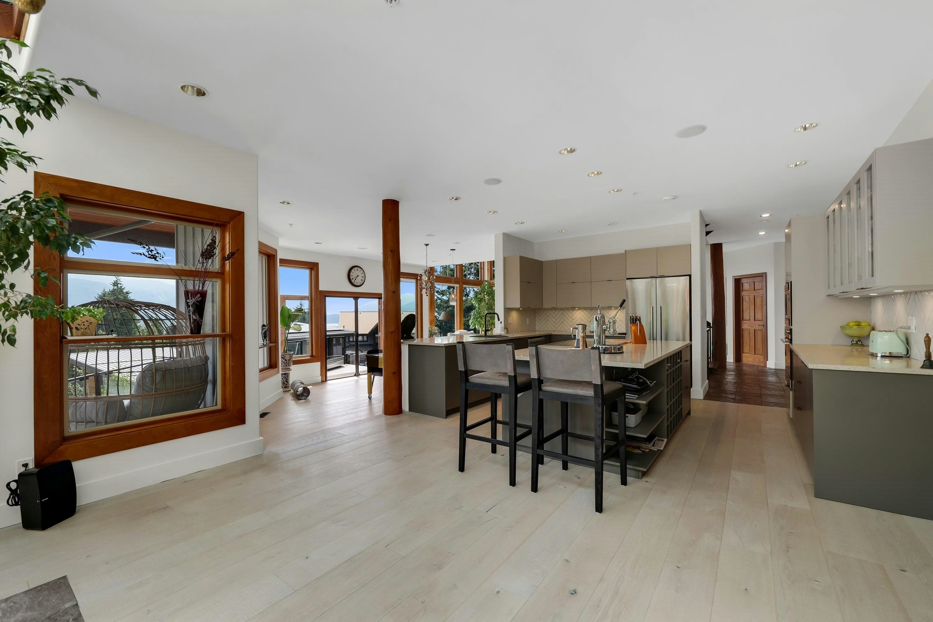 4-40781 Thunderbird Ridge, Squamish, BC, V0N 1T0 - 9