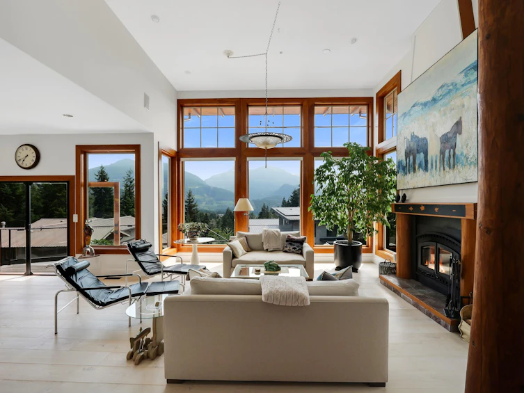 4-40781 Thunderbird Ridge, Squamish, BC, V0N 1T0 - 4