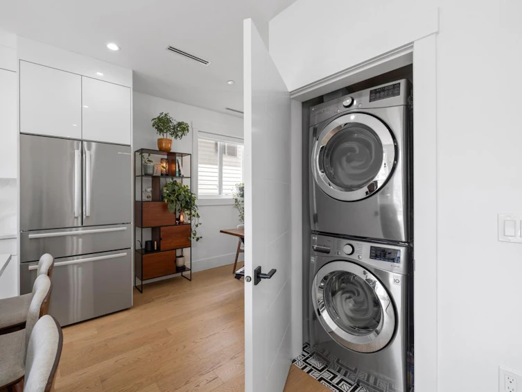 5867 Battison Street, Vancouver, BC, V5R 4M7 - 12