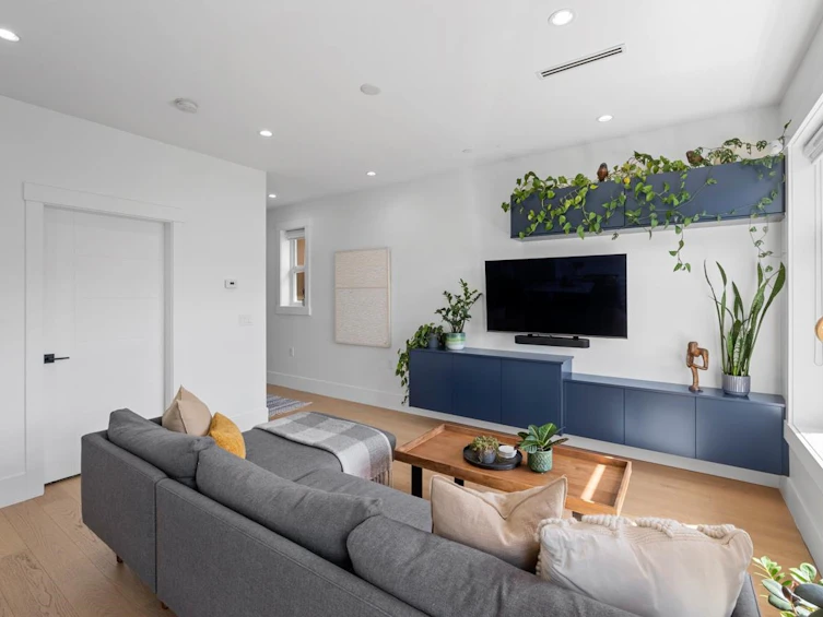 5867 Battison Street, Vancouver, BC, V5R 4M7 - 4