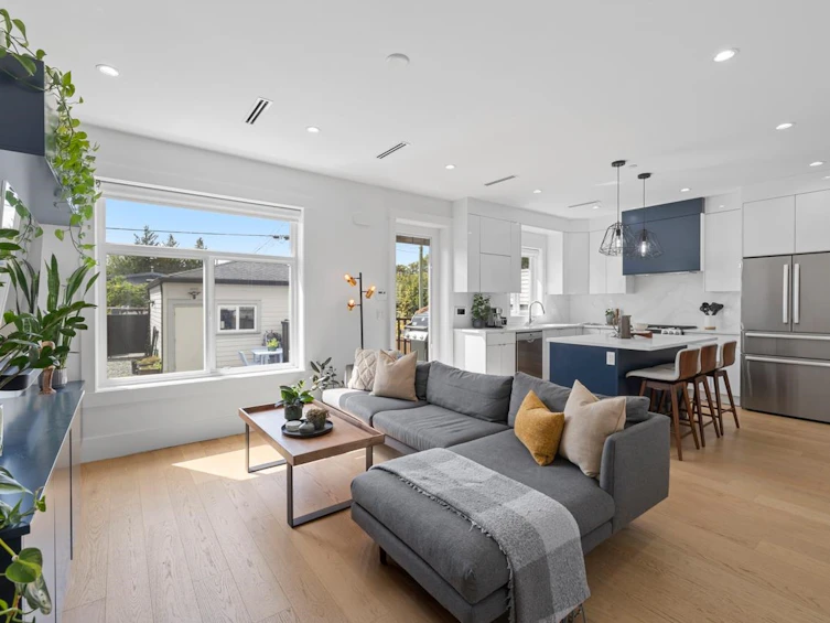 5867 Battison Street, Vancouver, BC, V5R 4M7 - 2